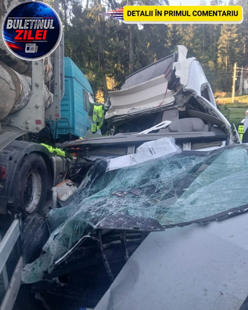 Bărbat mort în Harghita, în urma impactului dintre un camion încărcat cu lemne şi o autoutilitară. Alte două persoane sunt ră