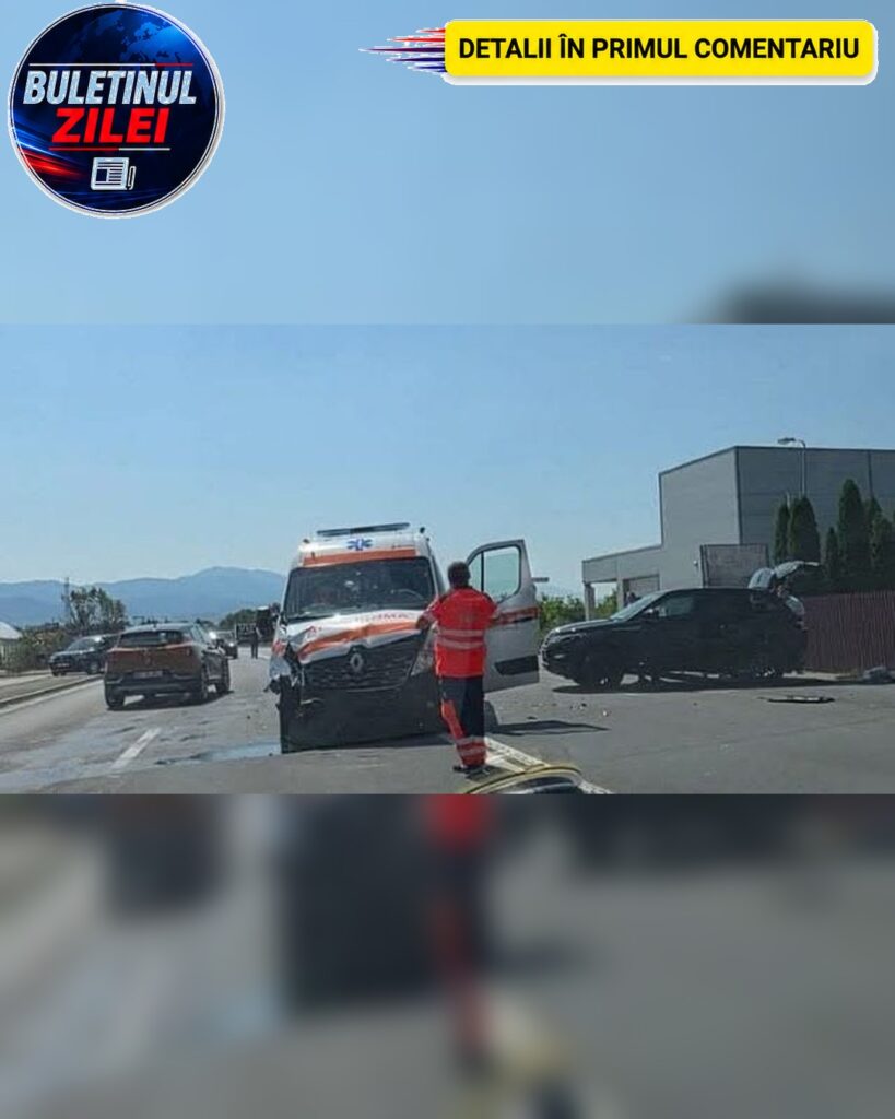 Accident rutier grav la Brașov. O ambulanță în misiune s-a ciocnit cu un autoturism iar cinci oameni au ajuns la spital